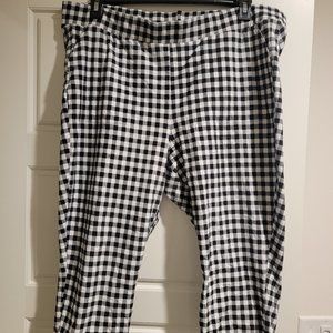 Torrid Size 4 leggings
